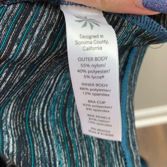 Athleta Royal Pigeon Tank In Teal - Picture 4 of 5